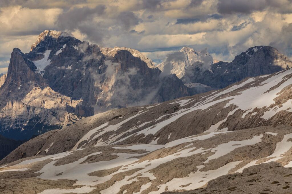 mountain trail running